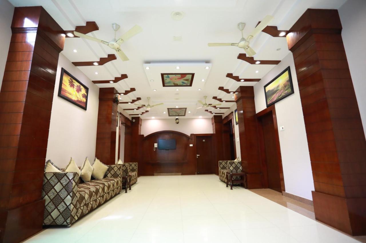Hotel Krishna Ji หริทวาร ภายนอก รูปภาพ