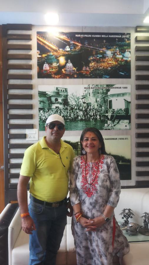 Hotel Krishna Ji หริทวาร ภายนอก รูปภาพ