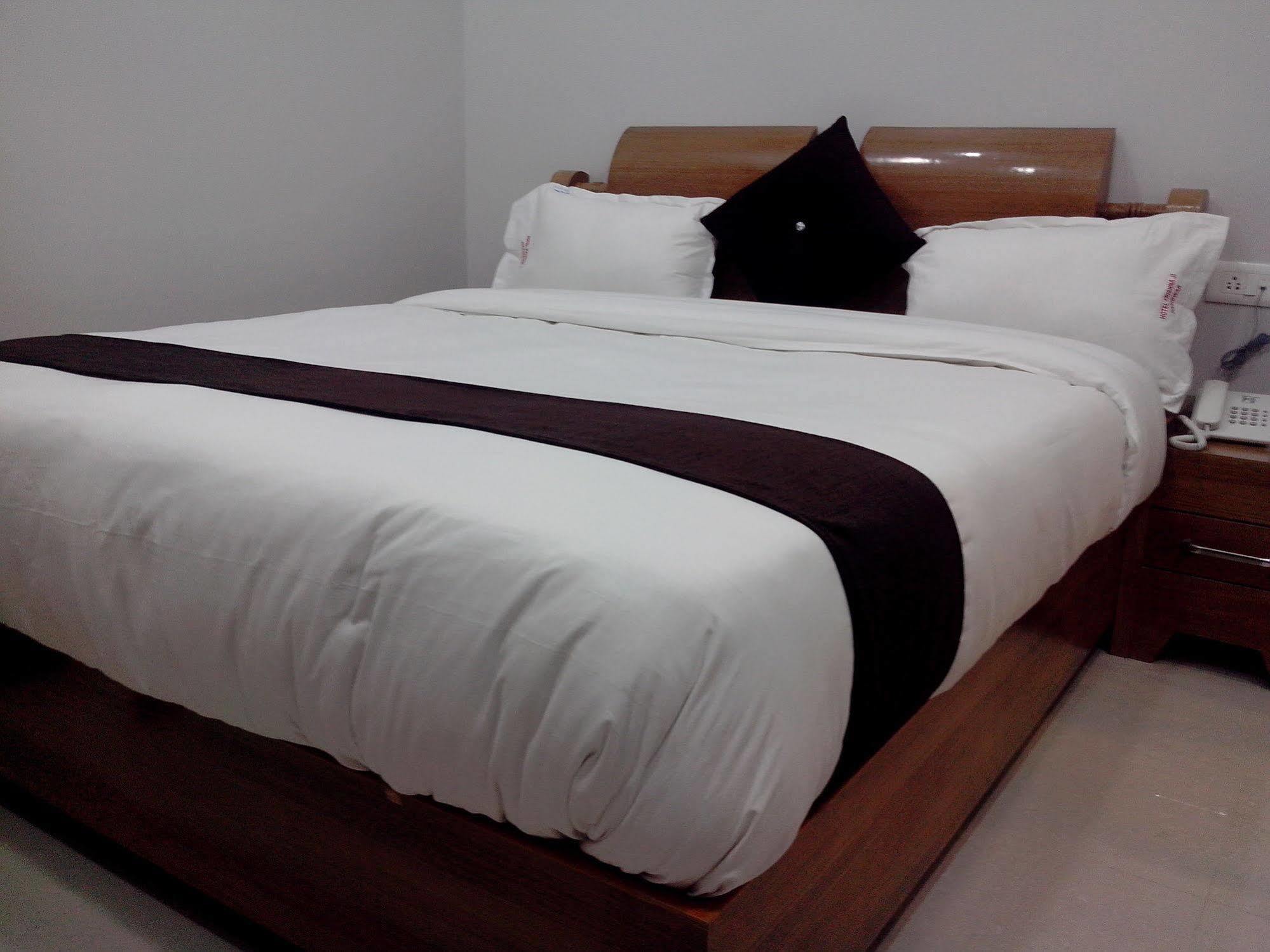 Hotel Krishna Ji หริทวาร ภายนอก รูปภาพ